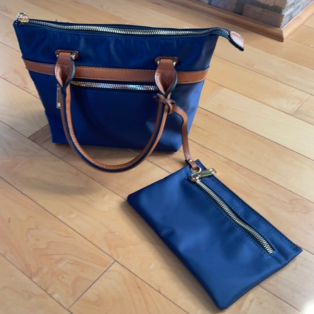 Small Tote With Matching Zippered Pouch